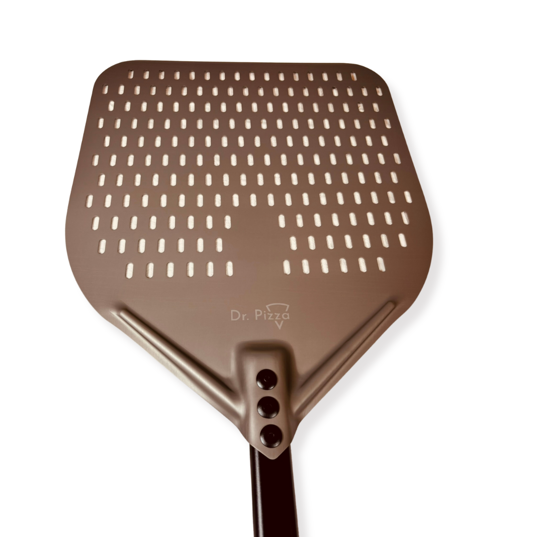 Dr. Pizza 14" perforált alumínium vető pizzalapát – hosszú nyéllel - Image 3